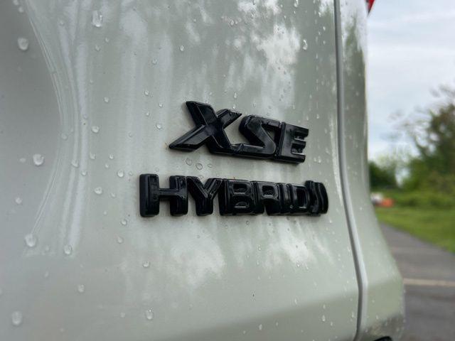 2022 Toyota RAV4 Hybrid XSE