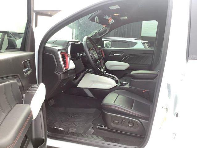 2024 GMC Canyon 4WD AT4X