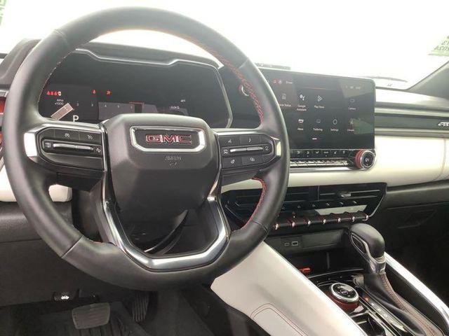2024 GMC Canyon 4WD AT4X