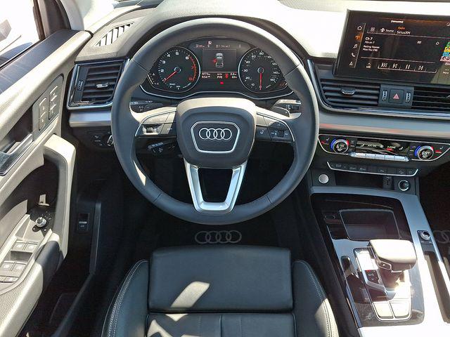 2024 Audi Q5 Premium 45 TFSI S line quattro
