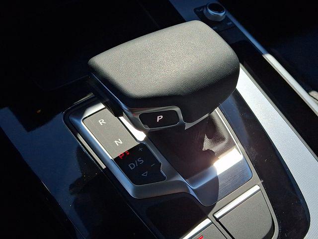 2024 Audi Q5 Premium 45 TFSI S line quattro