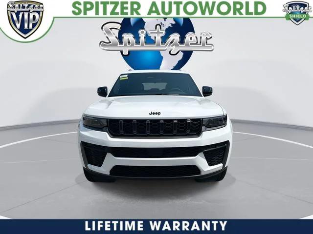 2026 Jeep Grand Cherokee L GRAND CHEROKEE L LAREDO ALTITUDE 4X4 2026 Jeep Grand Cherokee L GRAND CHEROKEE L LAREDO ALTITUDE 4X4