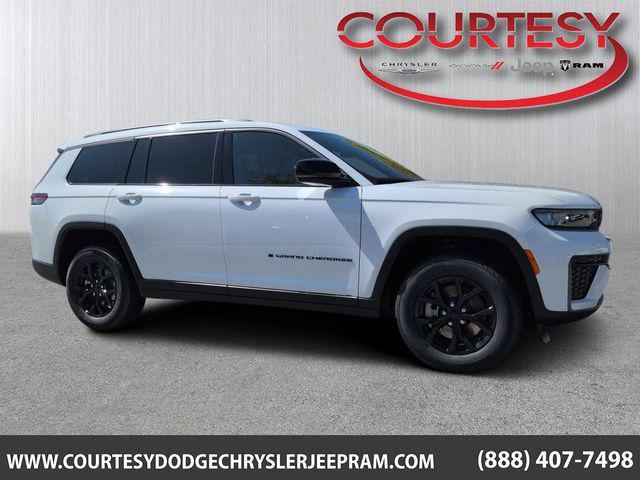 2026 Jeep Grand Cherokee L GRAND CHEROKEE L LAREDO ALTITUDE 4X2