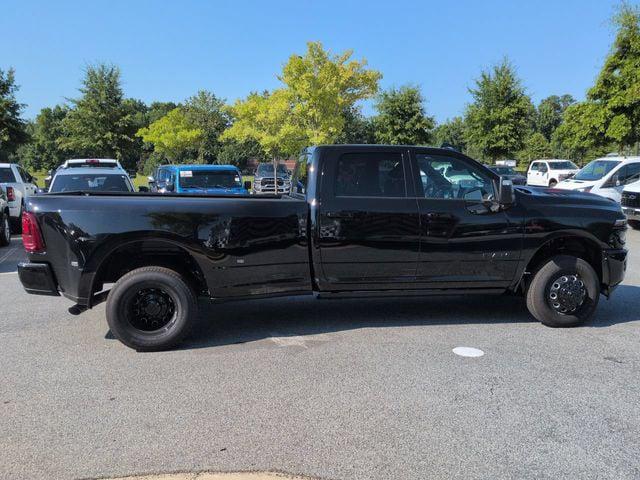 2026 RAM Ram 3500 RAM 3500 LARAMIE CREW CAB 4X4 8 BOX