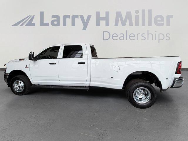 2026 RAM Ram 3500 RAM 3500 TRADESMAN CREW CAB 4X4 8 BOX