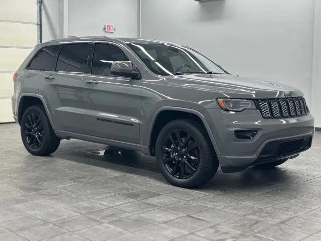 2022 Jeep Grand Cherokee Laredo X 4x4 for sale in Murray, KY