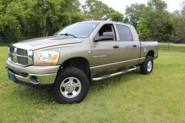 2006 Dodge Ram 3500 SLT for sale in Roscoe, IL
