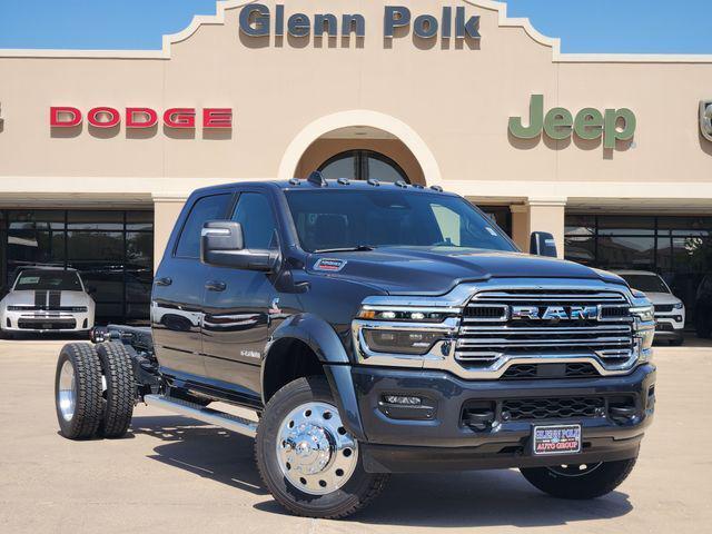 2026 RAM 5500 Chassis RAM 5500 BIG HORN CHASSIS CREW CAB 4X4 60 CA
