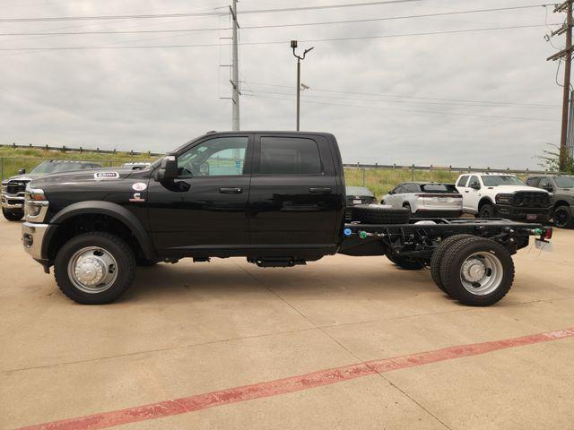 2026 RAM 5500 Chassis RAM 5500 TRADESMAN CHASSIS CREW CAB 4X4 60 CA