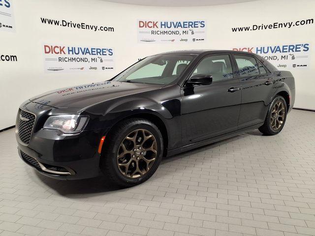 2016 Chrysler 300 300S Alloy Edition for sale in Richmond, MI