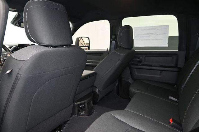2026 Ram 3500 Tradesman Crew Cab 4x4 8' Box