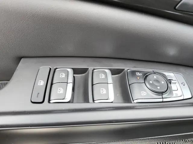2026 Kia Carnival MPV SX