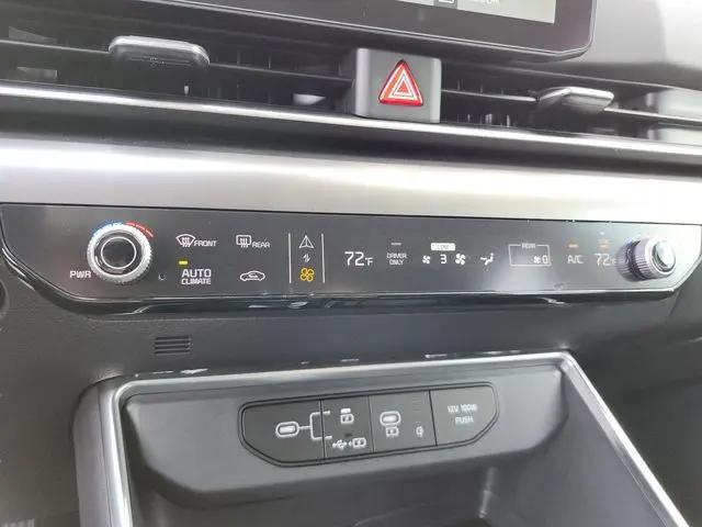 2026 Kia Carnival MPV SX
