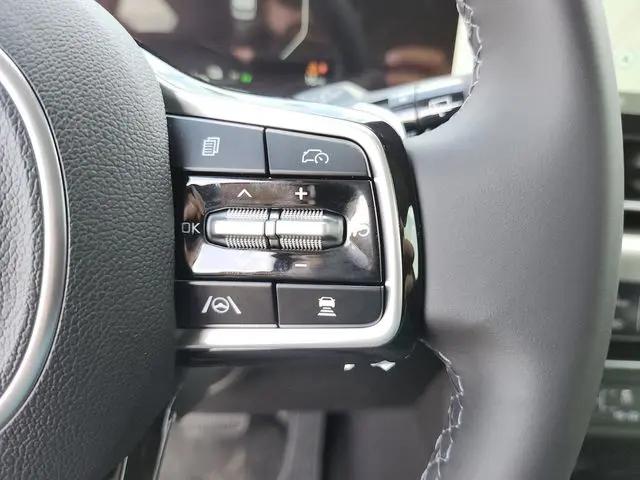 2026 Kia Carnival MPV SX