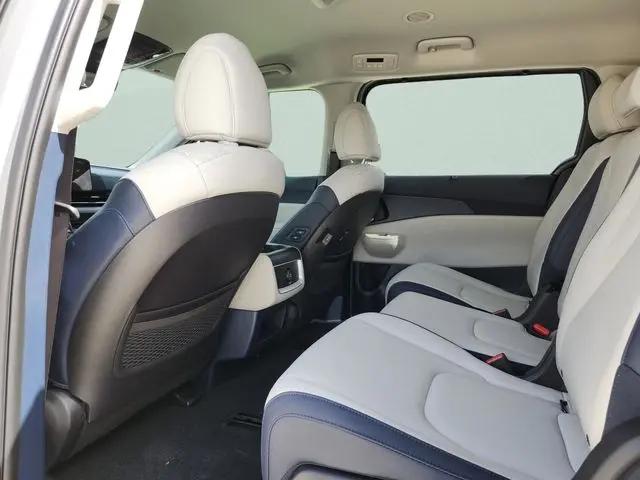 2026 Kia Carnival MPV EX