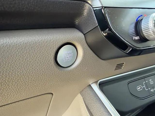 2026 Kia Carnival MPV LXS