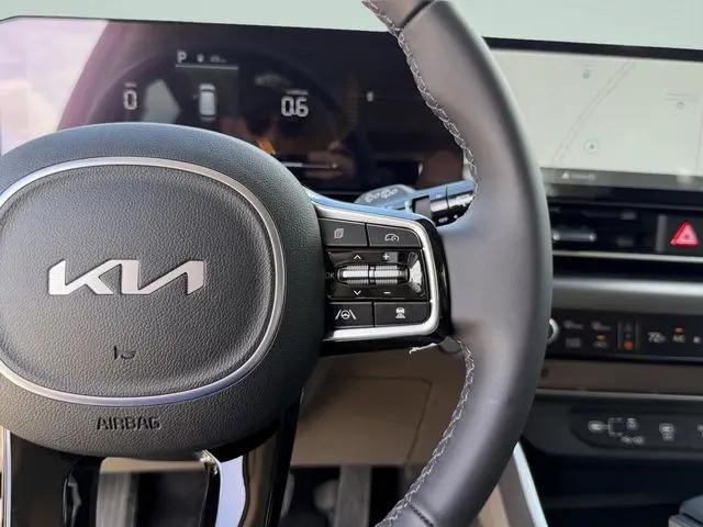 2026 Kia Carnival MPV LXS