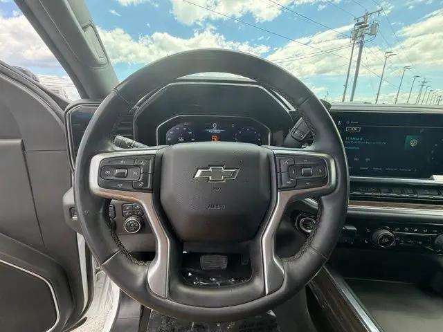 2025 Chevrolet Silverado 2500HD 4WD Crew Cab Standard Bed LT