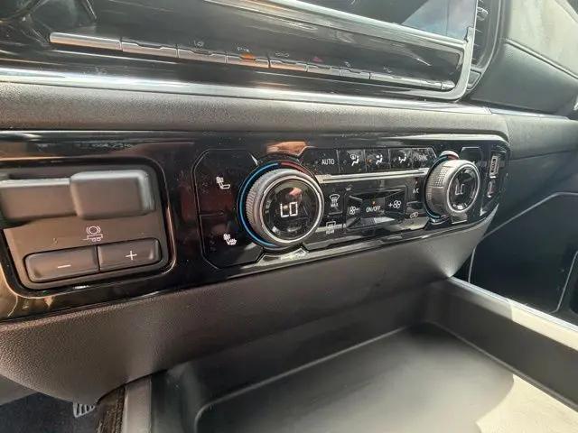 2025 Chevrolet Silverado 2500HD 4WD Crew Cab Standard Bed LT