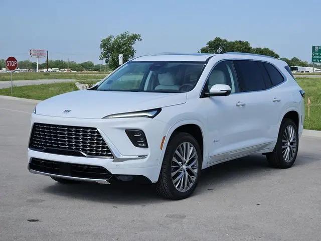 2026 Buick Enclave Avenir FWD