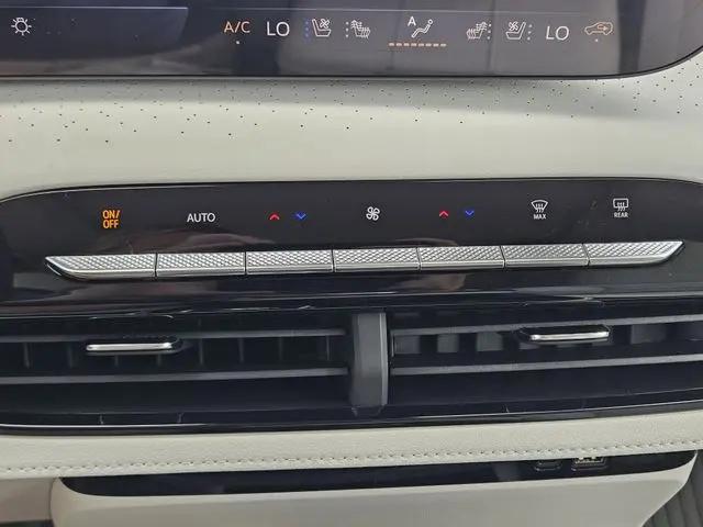 2026 Buick Enclave Avenir FWD