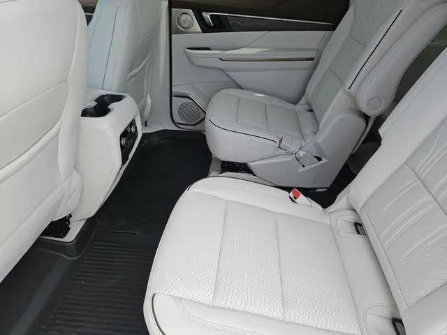 2026 Buick Enclave Avenir FWD