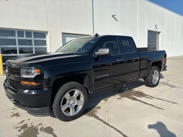 2017 Chevrolet Silverado 1500 Custom
