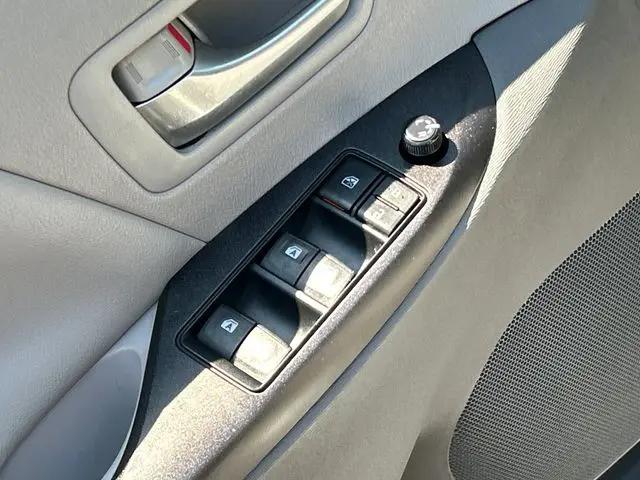 2015 Toyota Sienna LE 7 Passenger
