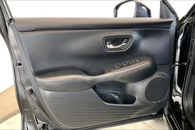 2023 Honda HR-V AWD LX