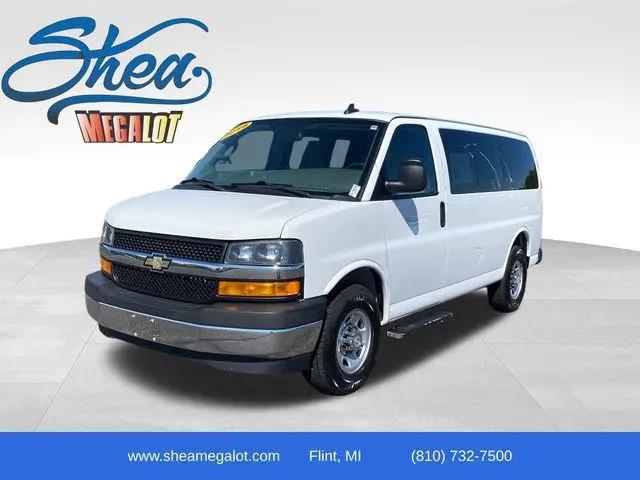 2018 Chevrolet Express LT for sale in Flint, MI