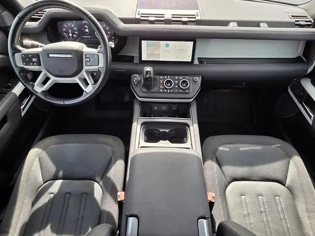 2021 Land Rover Defender 110 SE