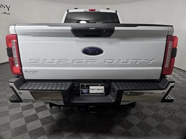 2026 Ford F-350 XLT