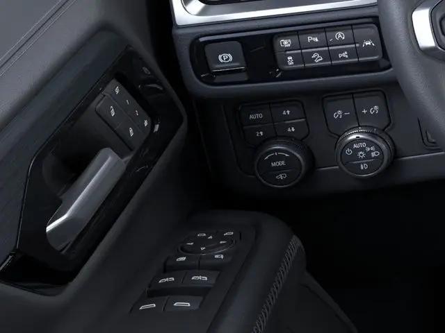 2026 GMC Yukon 4WD Denali