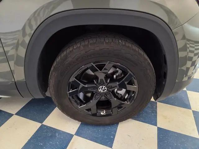 2024 Volkswagen Atlas 2.0T Peak Edition SE w/Technology