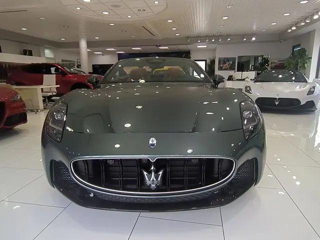 2026 Maserati GranCabrio Standard
