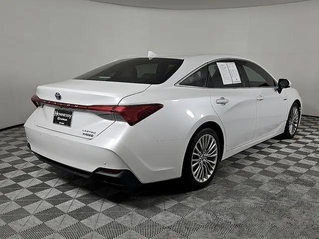 2019 Toyota Avalon Hybrid Limited