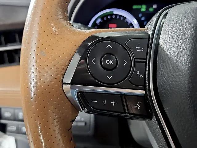 2019 Toyota Avalon Hybrid Limited