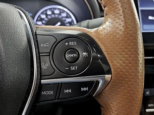 2019 Toyota Avalon Hybrid Limited