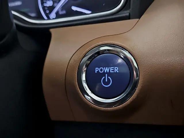 2019 Toyota Avalon Hybrid Limited