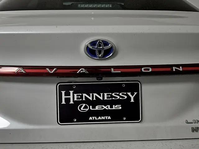 2019 Toyota Avalon Hybrid Limited