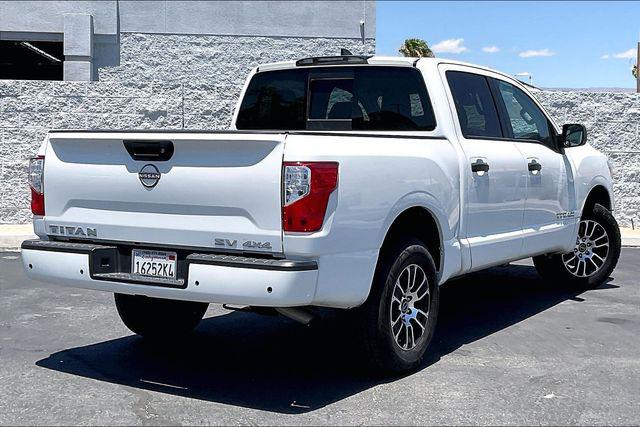 2023 Nissan Titan Crew Cab SV 4x4