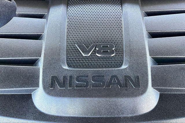2023 Nissan Titan Crew Cab SV 4x4