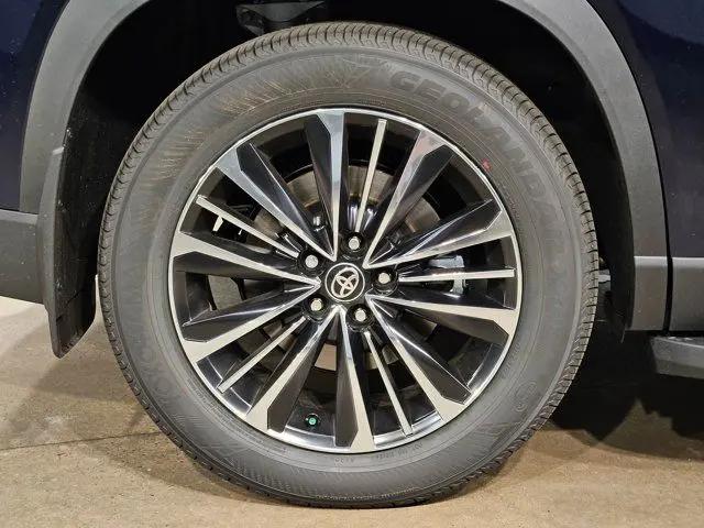 2026 Toyota Grand Highlander MAX Platinum