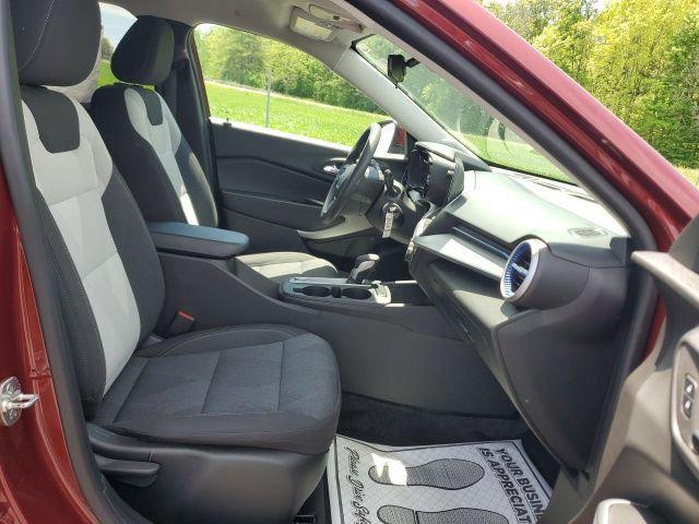 2024 Chevrolet Trax FWD SP