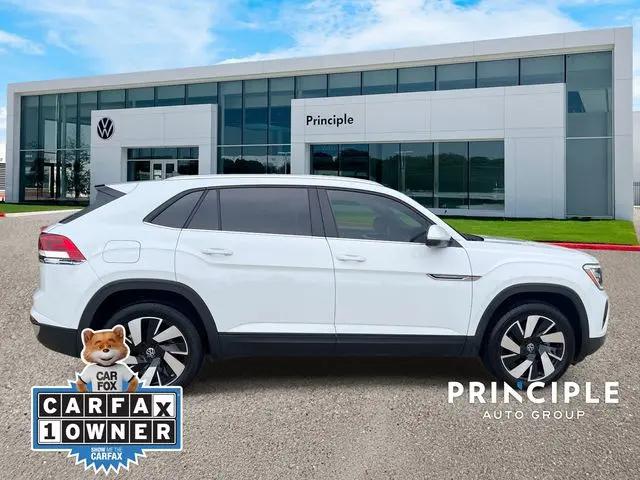 2024 Volkswagen Atlas Cross Sport 2.0T SE w/Technology