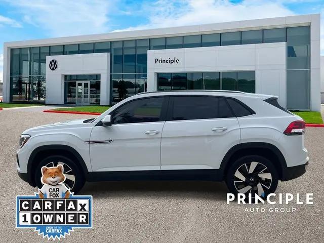 2024 Volkswagen Atlas Cross Sport 2.0T SE w/Technology