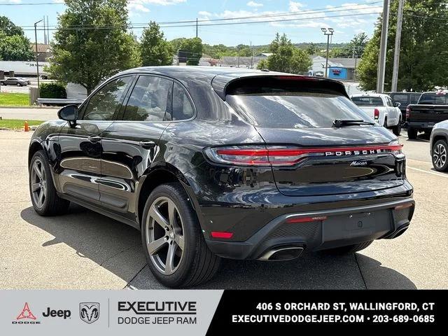 2024 Porsche Macan Base