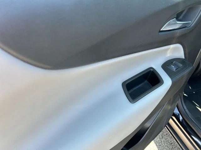 2023 Chevrolet Equinox AWD LS