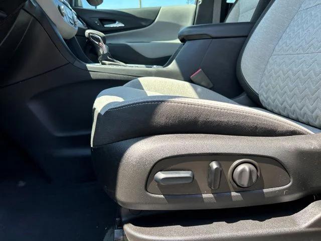 2023 Chevrolet Equinox AWD LS