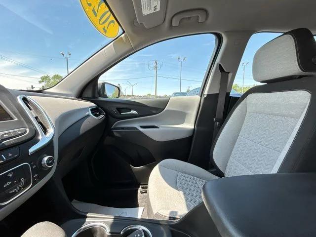 2023 Chevrolet Equinox AWD LS